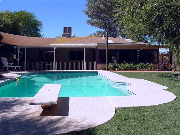 Large 15 x 30 pool with solar heating--swim 8 months of the year!