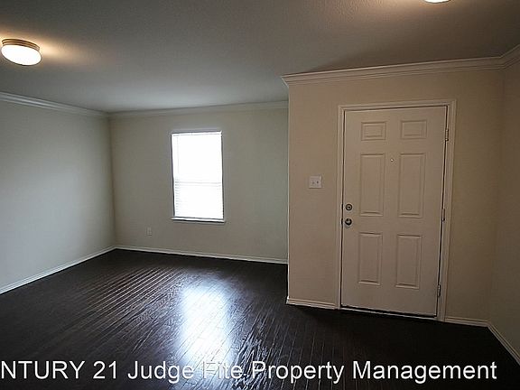 2nd image of 108 Waxberry Dr