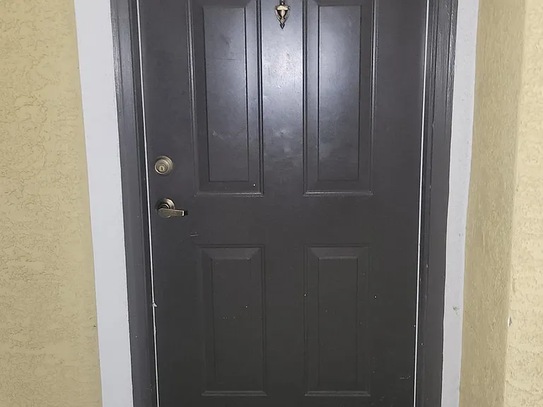 10205 Courtney Palms Blvd #101 — Photo 3