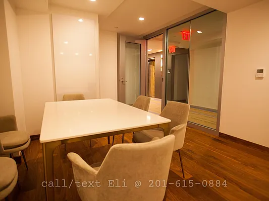 Rented by Arwell Realty | media 22