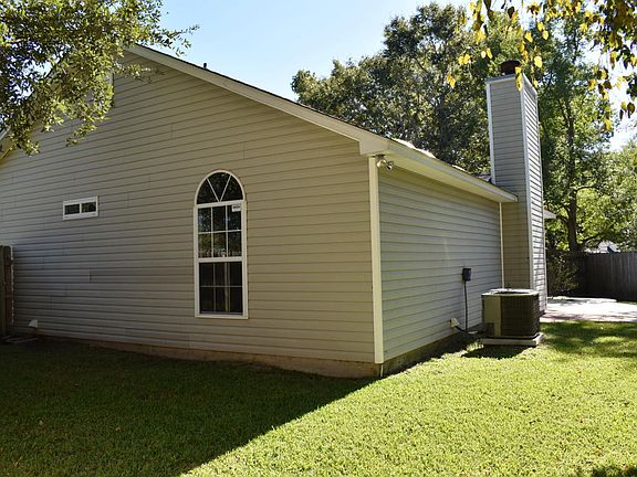 5th image of 8569 Brookforest Dr