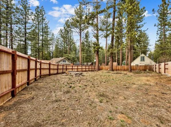 1185 Dot St, South Lake Tahoe, CA 96150