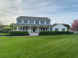 31 Imperial Way, Wading River, NY 11792