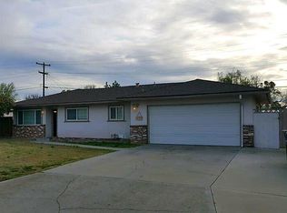 1173 Windsor Ct, Kingsburg, CA 93631