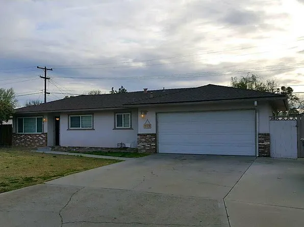 1173 Windsor Ct, Kingsburg, CA 93631