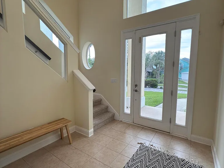 692 Sand Isles Cir — Photo 5