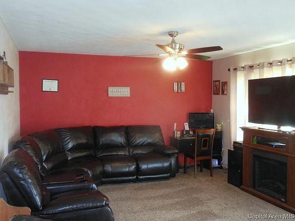5th image of 1013 N West St