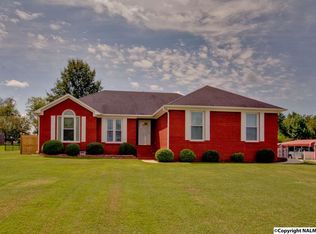 214 Comet Dr, Toney, AL 35773
