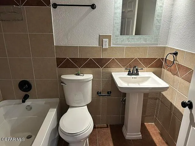 4222 Pershing Dr — Photo 15