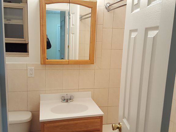4th image of 4841 43rd St #4H