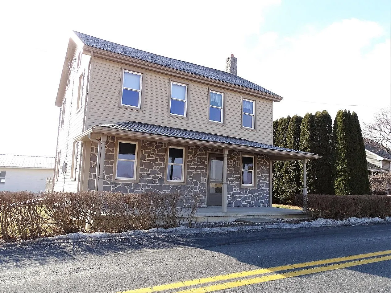 2 bed, 1512 sqft, $1,695 — Photo 1