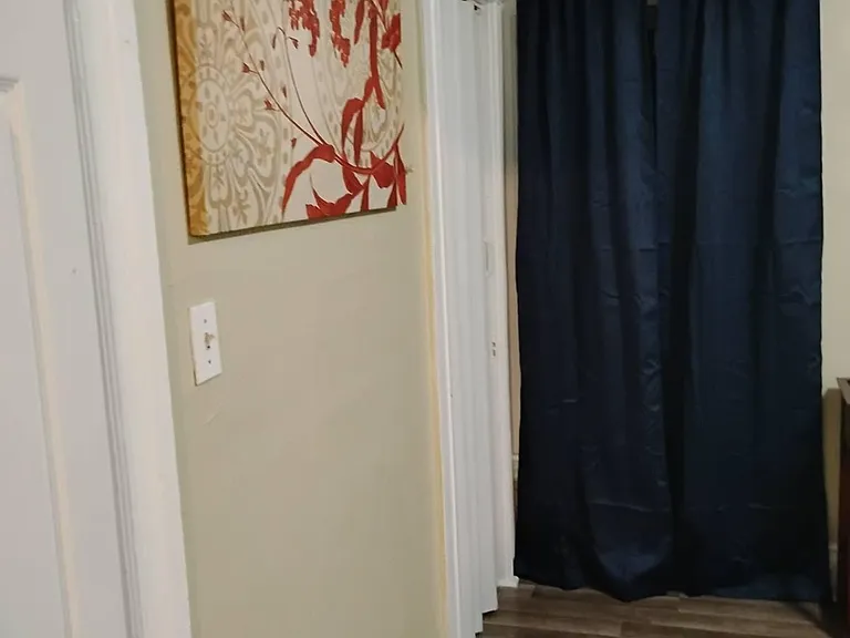 123 Whittier Ave — Photo 6