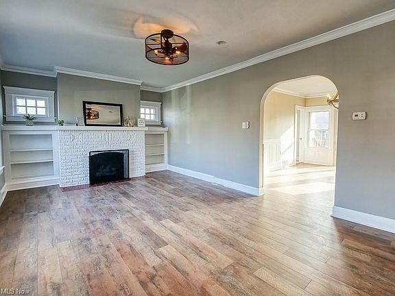 4th image of 2029 Belle Ave