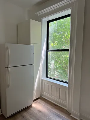 Rented by Bohemia Realty Group | media 2