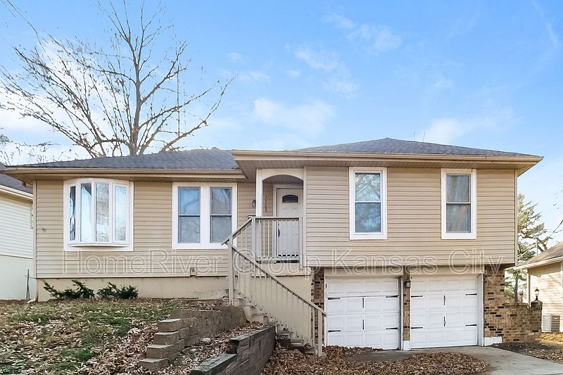1st image of 7709 E 119th St