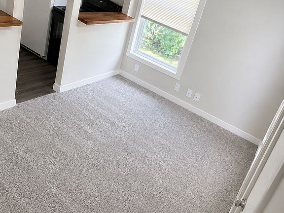 2nd image of 304 N Webb St APT 2