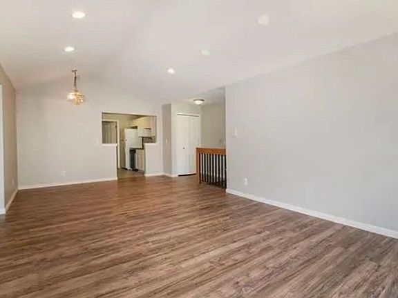 2nd image of 44815 Marigold Dr