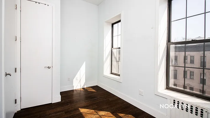 Rented by Nooklyn NYC LLC | media 40