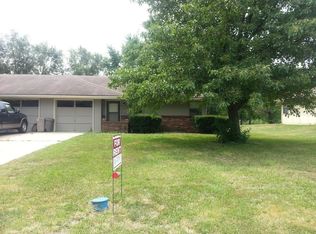 117 Broadway St #A, Grain Valley, MO 64029