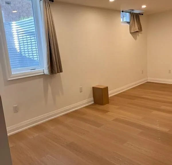 11 Kingsmead Ct #BASEMENT — Photo 6