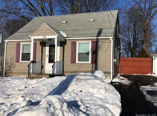 399 Short Beach Rd, East Haven, CT 06512