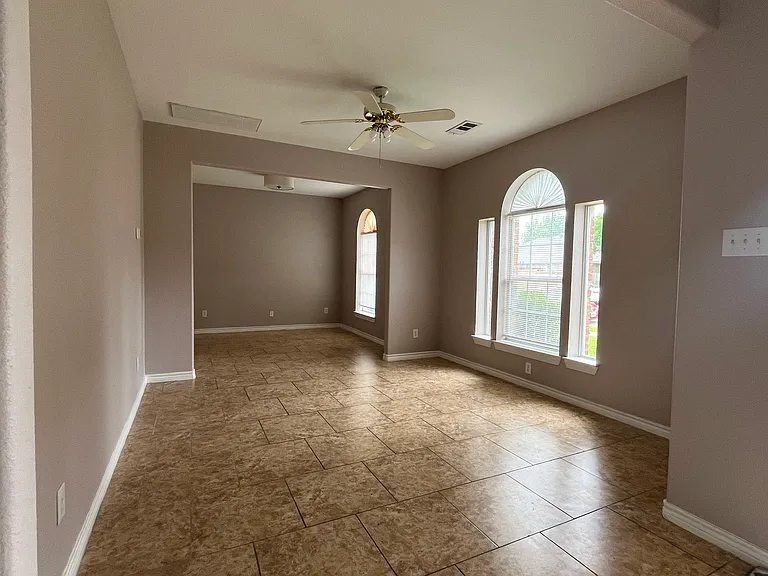 5619 Andalusia Trl — Photo 4