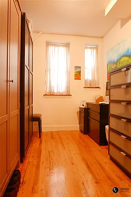 Rented by JK Dansar Corp | media 15