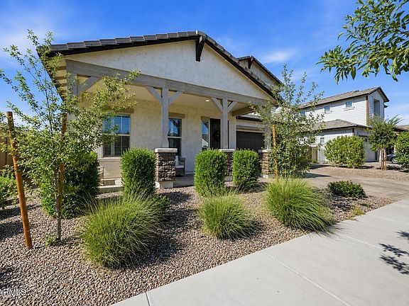 2nd image of 19096 E CELTIC MANOR Drive