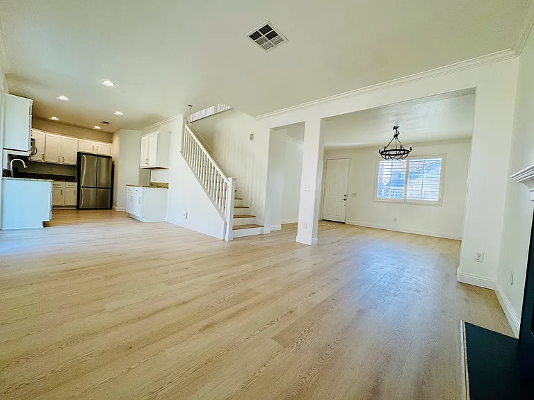 15 Ametrine Way — Photo 5