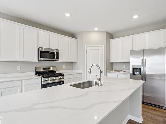 7th image of this home