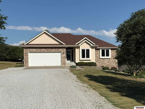 6211 Saddle Creek Trl, Lincoln, NE 68523