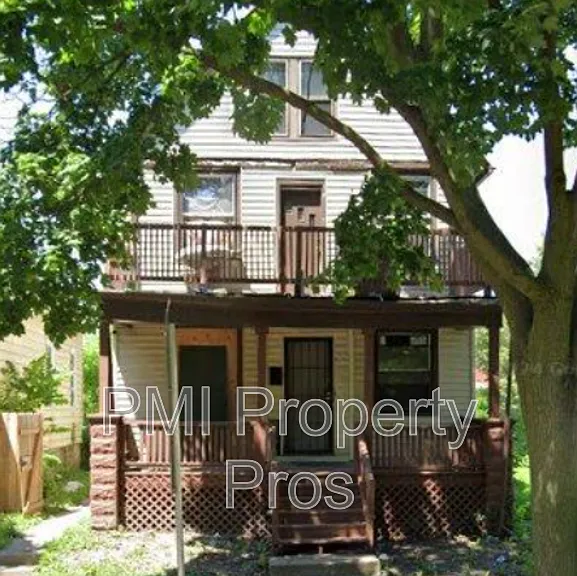 2945 N 23rd St — Photo 20
