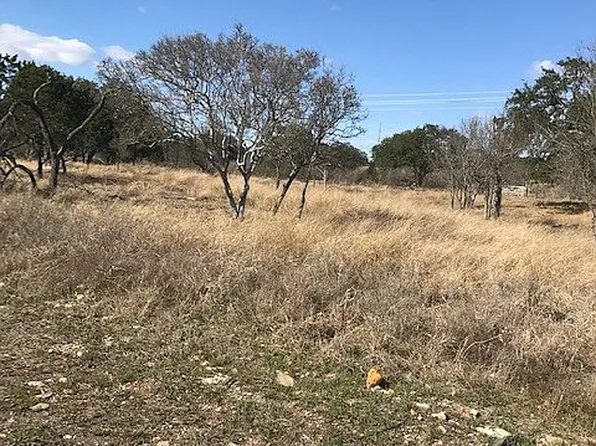 110 Lazy Oak Pl, Spicewood, TX 78669