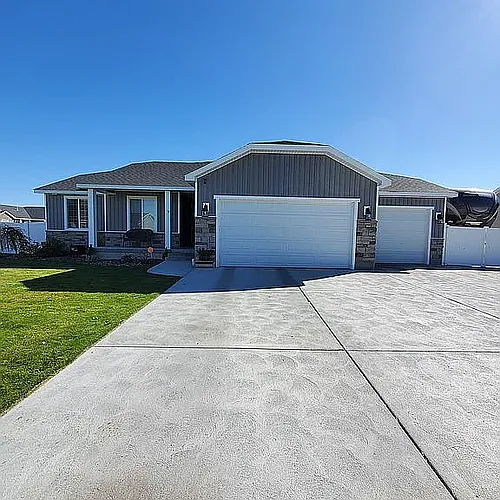 311 S Emery Ln Photo 1