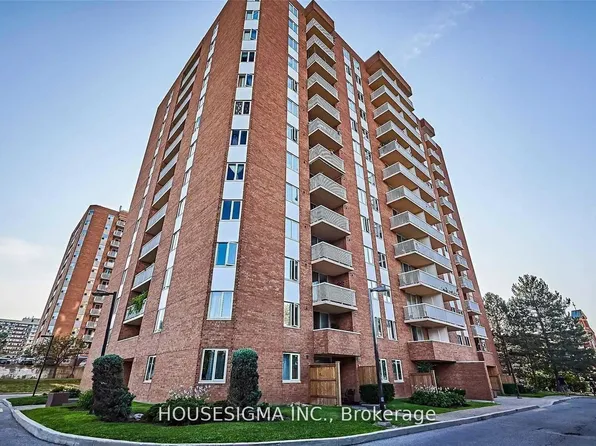 15 Sewells Rd #205, Toronto, ON M1B 3V7