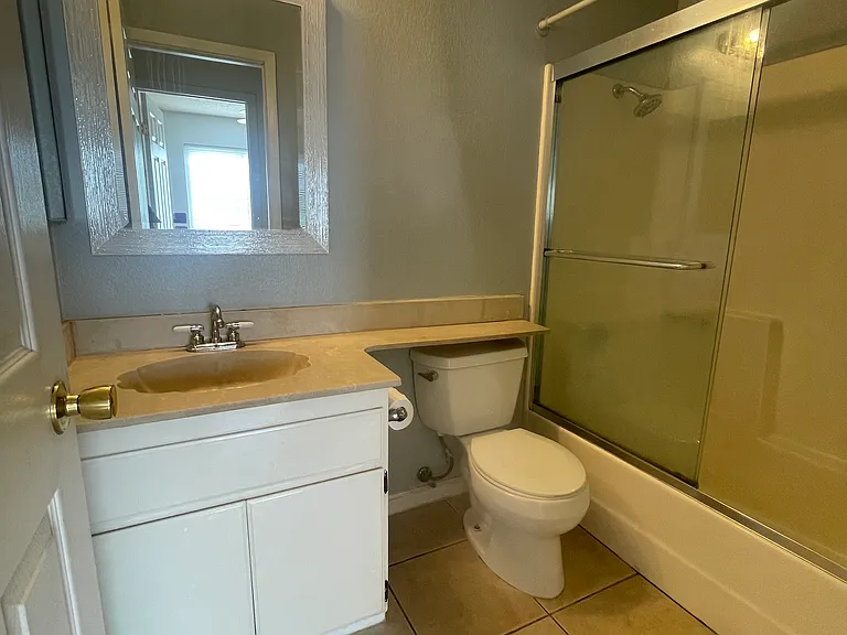 341 Lorenz Dr — Photo 11
