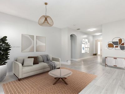 19101 Seneca Ave, Weston, FL, 33332