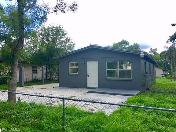 2nd image of 3217 Katherine St