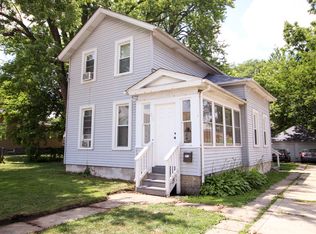 311 Jackson St, Aurora, IL 60505