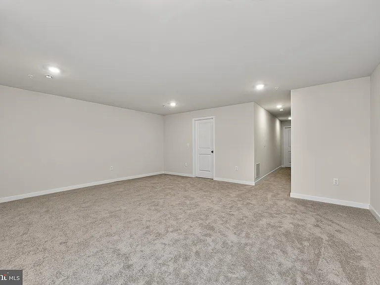 113 Abramo Victor Dr — Photo 29