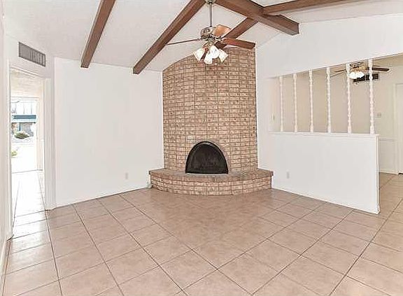 5th image of 6813 Orizaba Ave