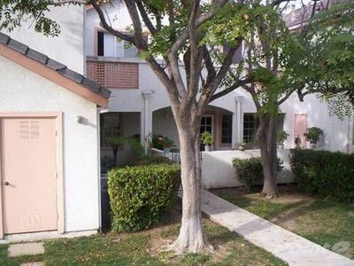 1043 Waltham Rd APT E, Simi Valley, CA, 93065