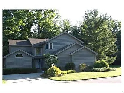 17941 Ashmont Pl photo 1