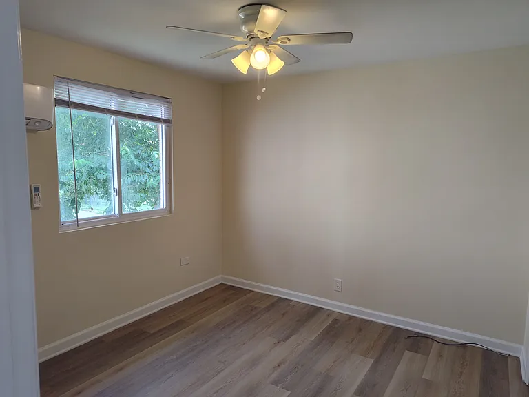 1017 Wade Ave #C — Photo 6