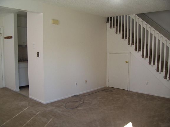 2nd image of 708 Delaware Ave APT C