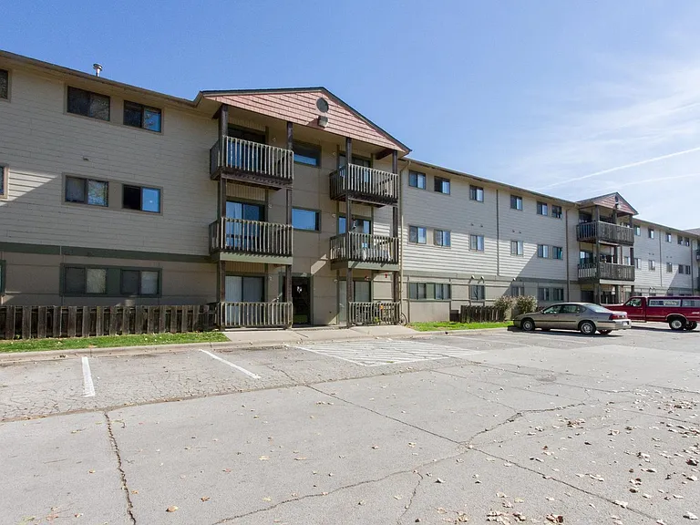 James Place — Photo 7