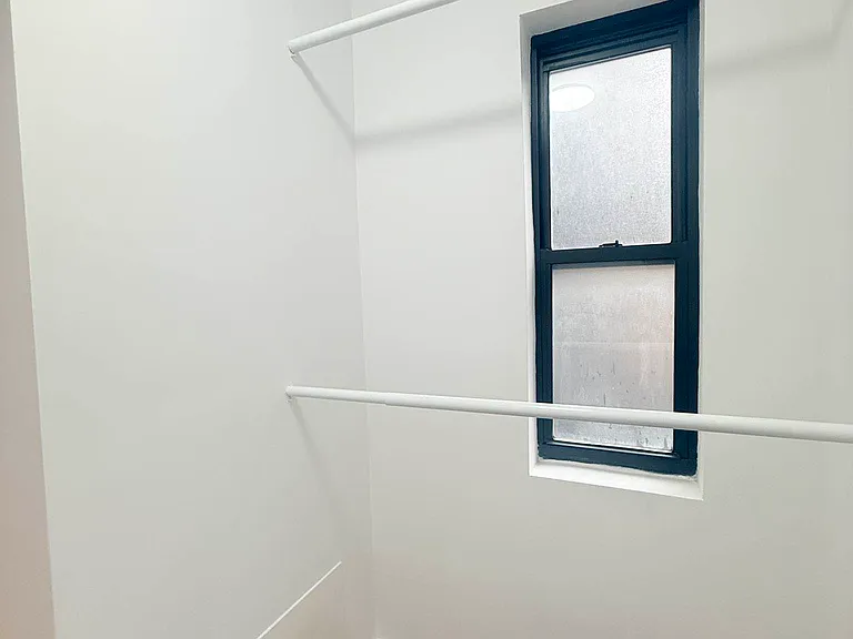 216 W 22nd St #4FE — Photo 13