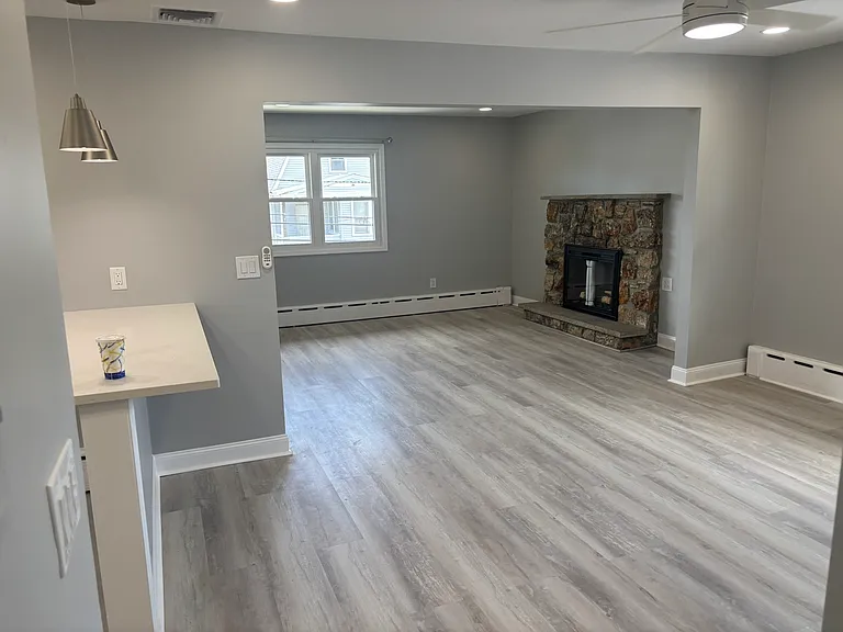 260 Court Ave #2 — Photo 5