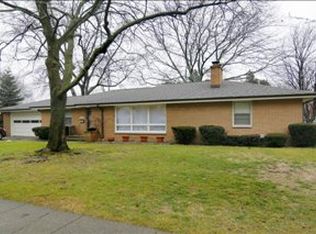 2427 Broadway Ave, Kalamazoo, MI 49008