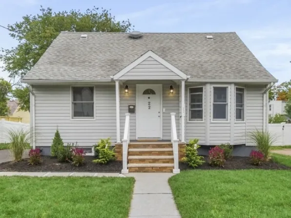 22A Spring Hill Rd, Clifton City, NJ 07013